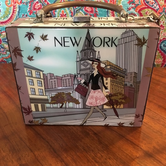 Cigar Box Style Purse - Picture 2 of 6